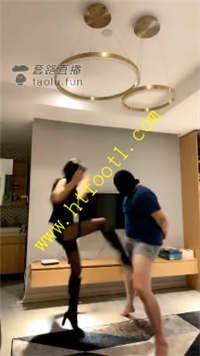 mno1ceowwnb.jpg