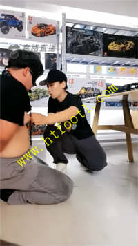 v5uc143fbey.jpg