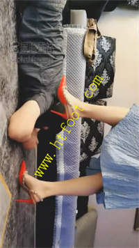 vx13itojdg0.jpg