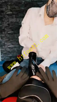 gh1rlz3c5l4.jpg