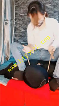 vsyuh4qff00.jpg