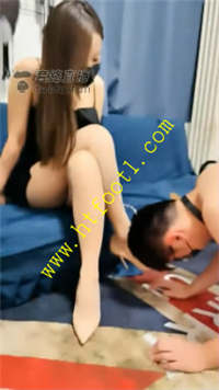 m4glrm2jygb.jpg