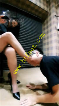 mbfy0r50jx5.jpg