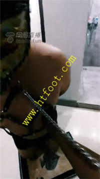 ak1m0llctpl.jpg
