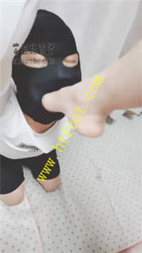 zyunlxfxidx.jpg