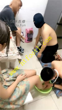 52bnv3m301v.jpg
