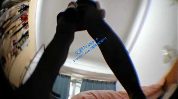 4vvzf1w4glx.jpg