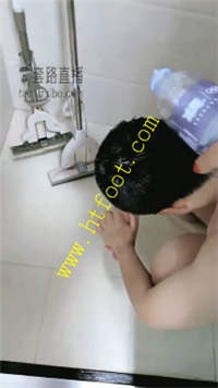 zx00ol0udug.jpg