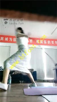 qzpk5qhj3w2.jpg