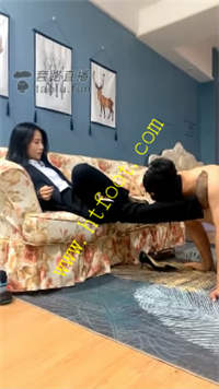 w0x4lajsos4.jpg