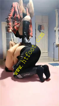 w2txyunfyc0.jpg