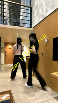 gyynq2hry5r.jpg