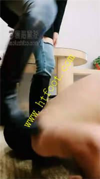 nbyntch220q.jpg