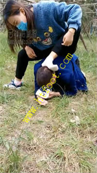 uryscs2udse.jpg