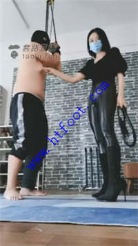 zj3jiby3hh4.jpg