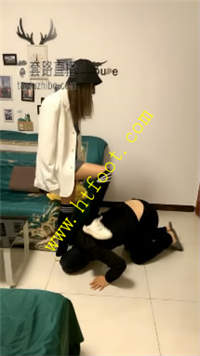 2jv50nsxaae.jpg
