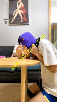 5kcjgn5xrrx.jpg