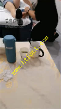 knkybfjh1lb.jpg