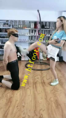 3mp41iraryf.jpg