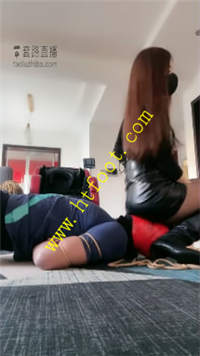 yjms3kfftcz.jpg