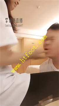 rggxee0tbd2.jpg
