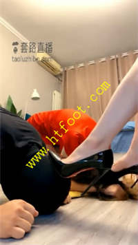 whfsqun2hmm.jpg
