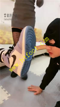 frg0m3f5qvv.jpg
