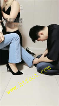 rc1fiq13fil.jpg