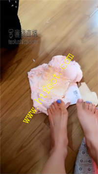 2hg1kq0cfcf.jpg