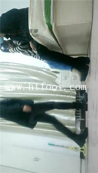 k01shy43gnz.jpg