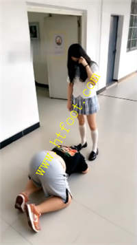 c25llndyv0s.jpg