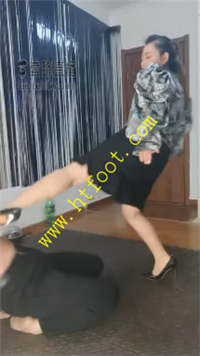 2uapavfux1p.jpg