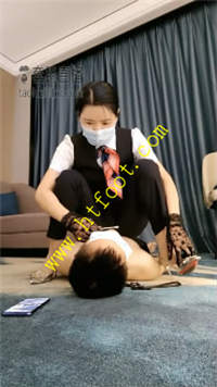 gwkxcp5v3sz.jpg