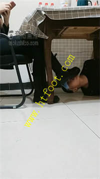 t54pfqcswfe.jpg