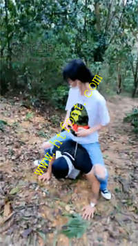 4bmxjq14c1h.jpg