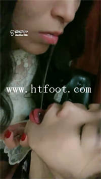vr0a03ahus1.jpg