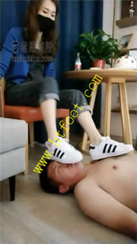 dovmj2b5v1f.jpg