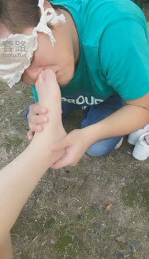 mflvfkqqq2i.jpg