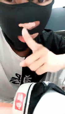 kelhe3pxwon.jpg