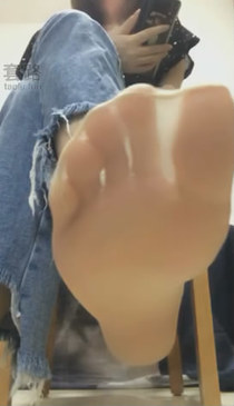 v2el5j4txyx.jpg