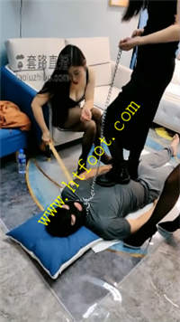 sl1fmjrywod.jpg