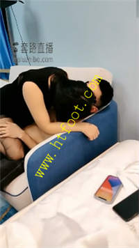 yp2m2fmvvda.jpg