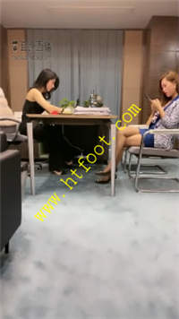 owc1a0xxbnw.jpg