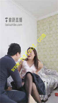 jxxxwk4rsr3.jpg