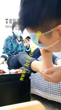 3vhlwbin0r2.jpg