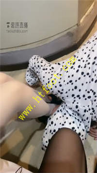 ar0l21kwawo.jpg