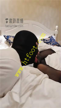 nrxa5sknaab.jpg