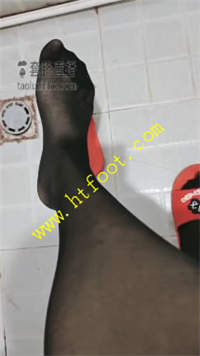 npeo3hj53qt.jpg