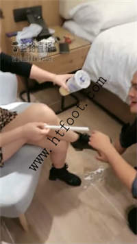 fjkugbv1ern.jpg
