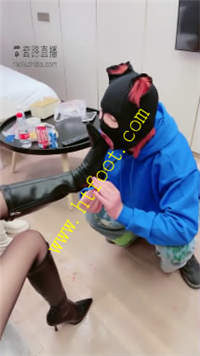 akvvdrwm2u1.jpg